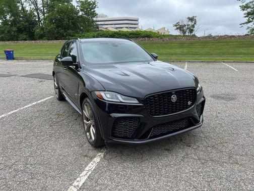 2023 Jaguar F-PACE SVR P550 AWD Automatic