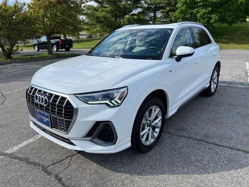 Arkona White 2025 Audi Q3 Premium 45 TFSI S line quattro Tiptronic