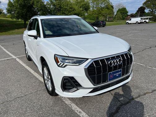 Arkona White 2025 Audi Q3 Premium 45 TFSI S line quattro Tiptronic