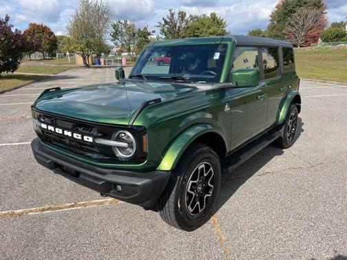 2023 Ford Bronco Outer Banks
