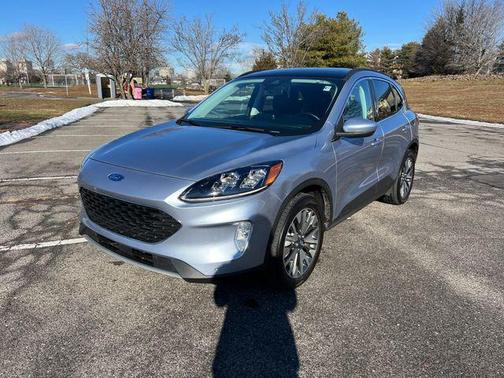 2022 Ford Escape Titanium