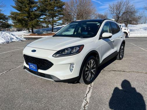 2020 Ford Escape Titanium