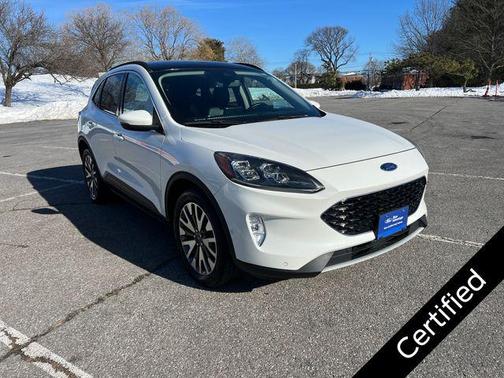 2020 Ford Escape Titanium