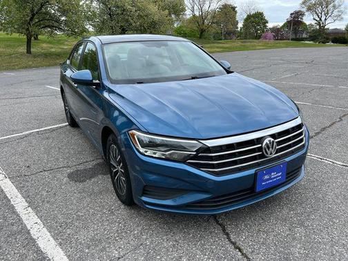 Blue Silk Metallic 2019 Volkswagen Jetta 1.4T SE
