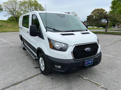 OXFORD WHITE 2024 Ford Transit-250 Base
