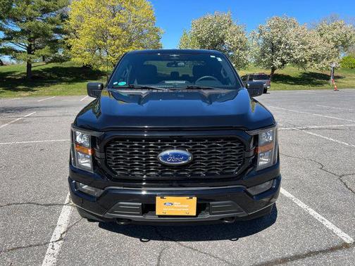 AGATE BLACK METALLIC 2023 Ford F-150 XL