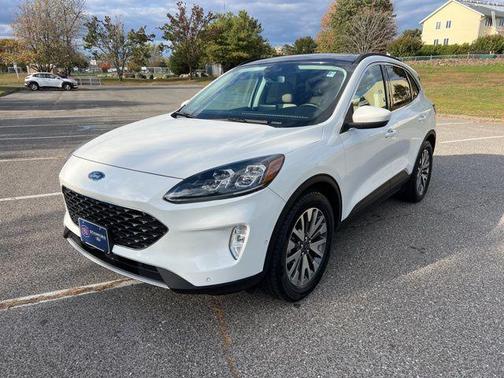 2021 Ford Escape Titanium