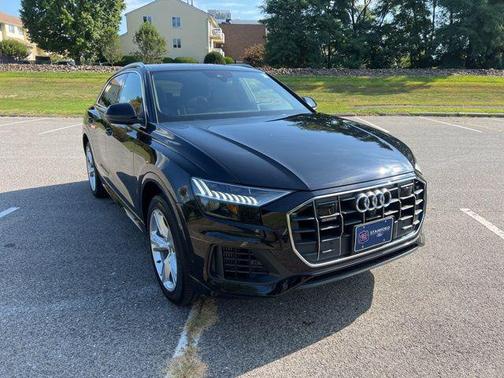 2021 Audi Q8 55 Premium Plus