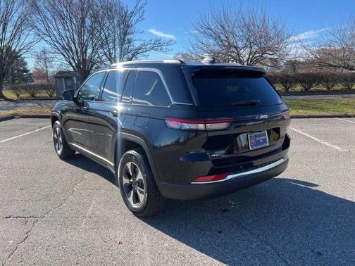 2024 Jeep Grand Cherokee 4xe Base