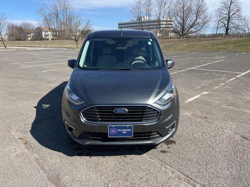 2020 Ford Transit Connect Titanium w/Rear Liftgate