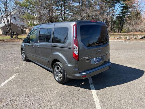 2020 Ford Transit Connect Titanium w/Rear Liftgate