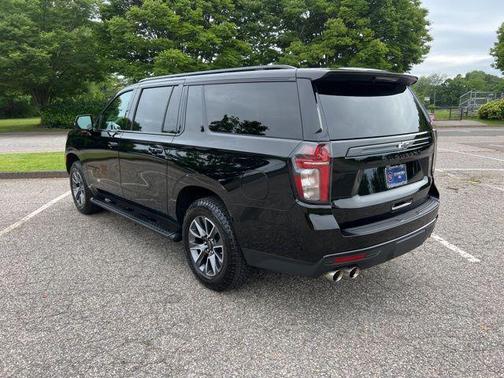 2023 Chevrolet Suburban 4WD Z71
