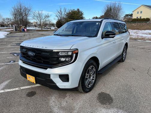 2025 Ford Expedition Max Active 4x4