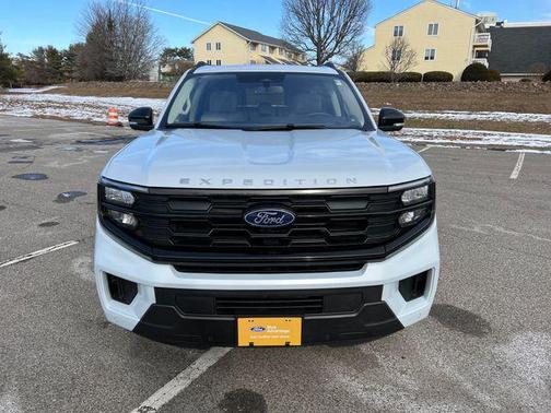 2025 Ford Expedition Max Active 4x4