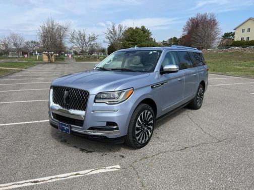 2022 Lincoln Navigator Black Label