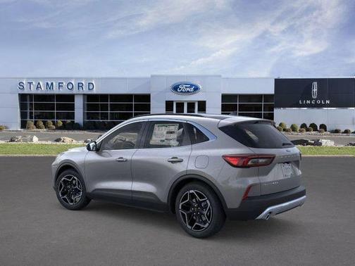 2026 Ford Escape Platinum