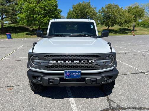 OXFORD WHITE 2025 Ford Bronco Badlands