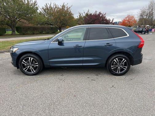 2021 Volvo XC60 T5 Momentum