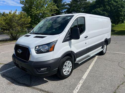 OXFORD WHITE 2025 Ford Transit-250 Base