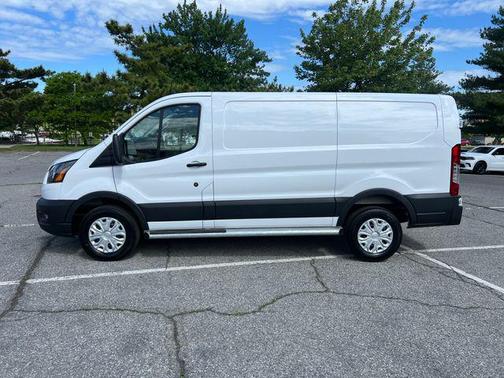 OXFORD WHITE 2025 Ford Transit-250 Base