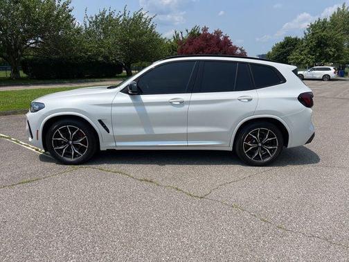 2023 BMW X3 M40i
