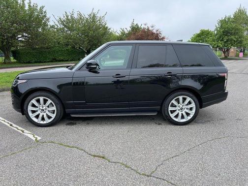 2021 Land Rover Range Rover Base