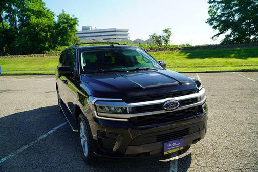 2022 Ford Expedition Max XLT