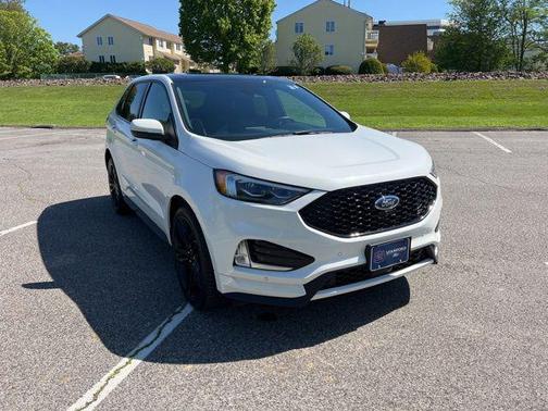 2022 Ford Edge ST