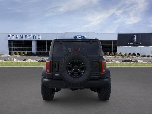 SHADOW BLACK 2026 Ford Bronco Badlands
