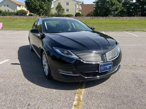 2016 Lincoln MKZ Base