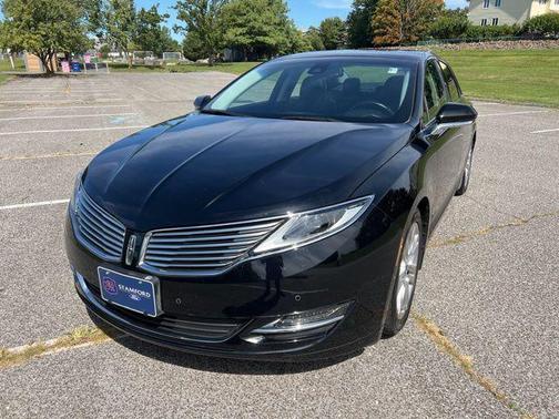 2016 Lincoln MKZ Base