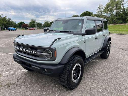 CACTUS GRAY 2022 Ford Bronco Big Bend