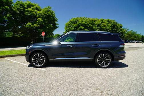 2022 Lincoln Aviator Reserve AWD