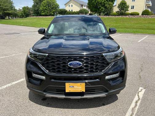 AGATE BLACK METALLIC 2021 Ford Explorer Platinum