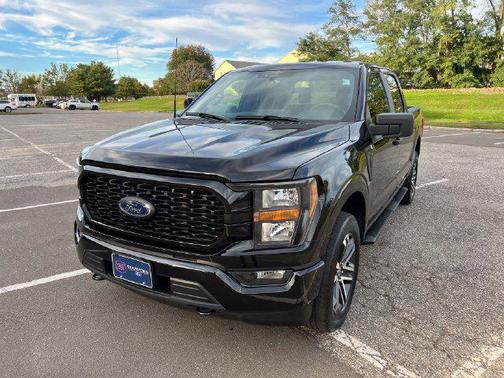 Agate Black Metallic 2023 Ford F-150 XL