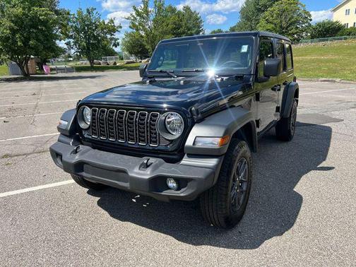 Black Clearcoat 2025 Jeep Wrangler Sport S