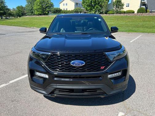 AGATE BLACK METALLIC 2022 Ford Explorer ST