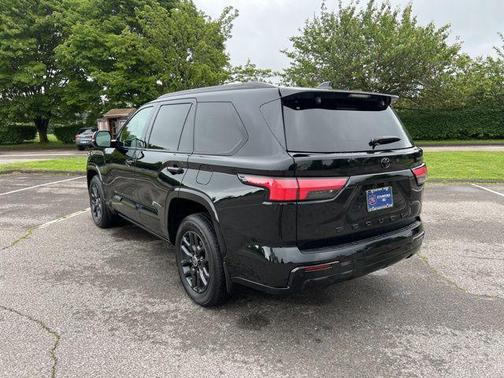2024 Toyota Sequoia Platinum