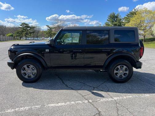 SHADOW BLACK 2025 Ford Bronco Big Bend