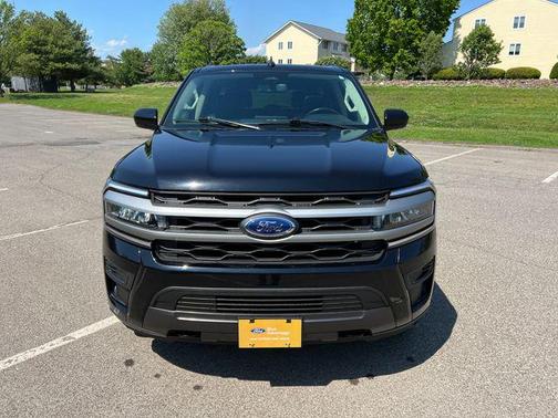 AGATE BLACK METALLIC 2023 Ford Expedition Max XLT