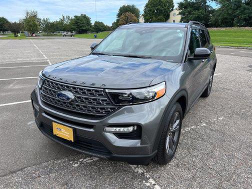 Carbonized Gray Metallic 2023 Ford Explorer XLT