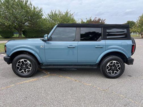 2022 Ford Bronco Outer Banks