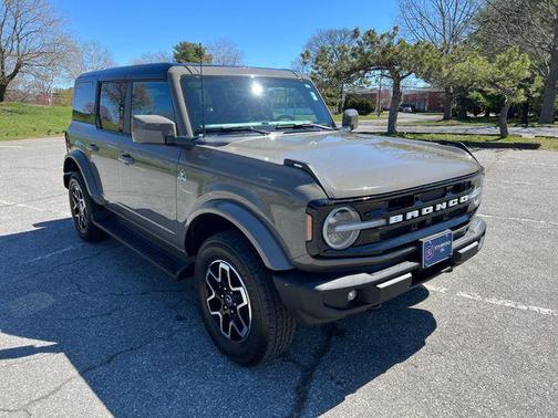 MARSH GRAY 2025 Ford Bronco Outer Banks