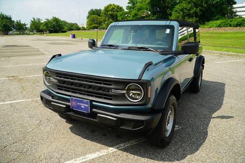 2022 Ford Bronco Base