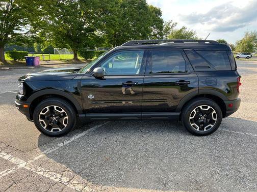 Shadow Black 2023 Ford Bronco Sport Outer Banks