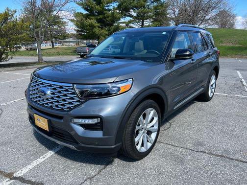 CARBONIZED GRAY METALLIC 2023 Ford Explorer Platinum
