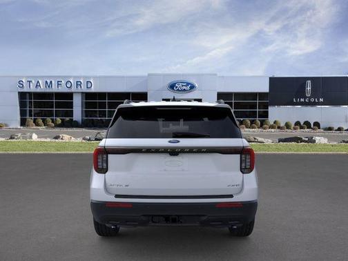 Space White Metallic 2026 Ford Explorer Active