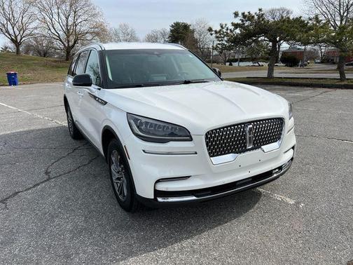 2023 Lincoln Aviator Standard AWD