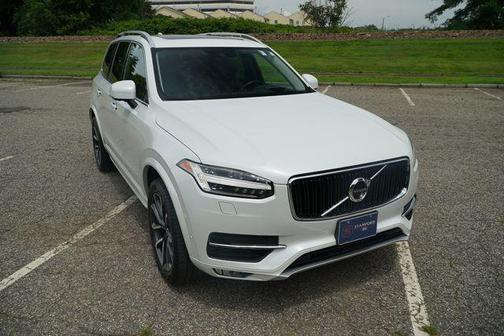 2019 Volvo XC90 T6 Momentum
