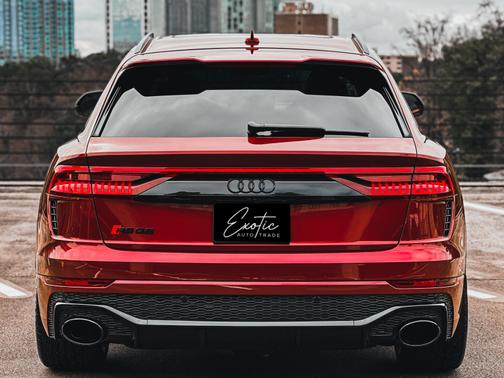 Photo 5 of 57 of 2021 Audi RS Q8 4.0T (Tiptronic)